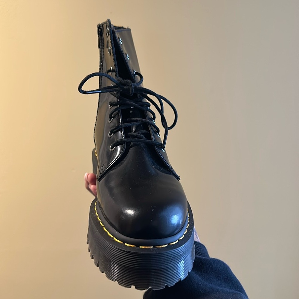Women’s Jadon Platform Dr Martens-NEVER WORN